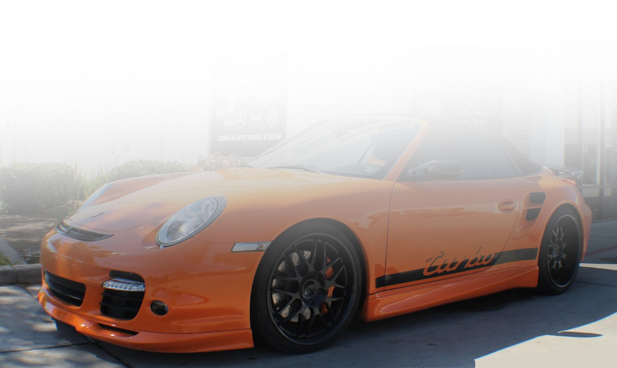 orange-porsche